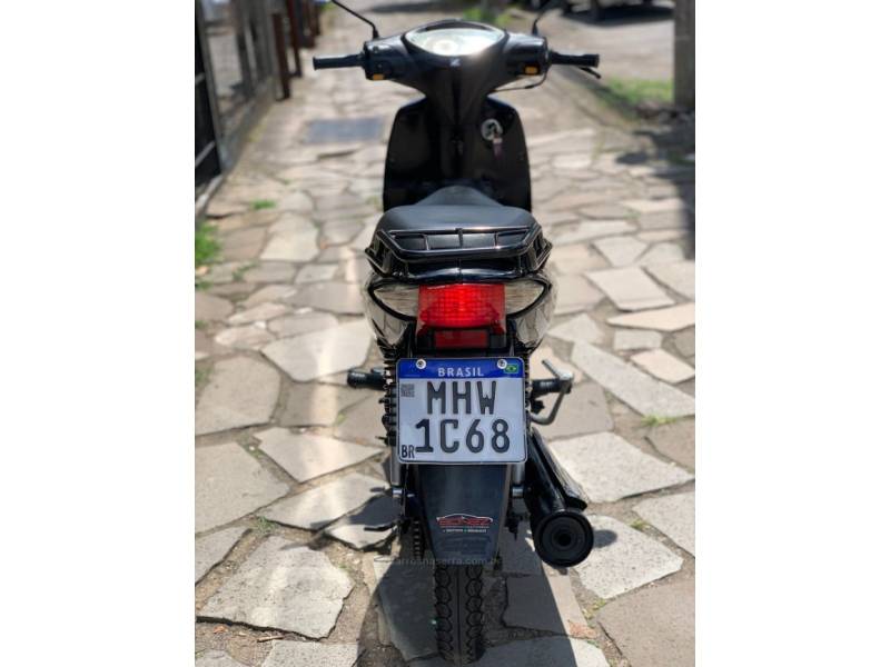 HONDA - BIZ 125 - 2009/2010 - Preta - R$ 9.990,00