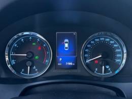 TOYOTA - COROLLA - 2018/2018 - Preta - R$ 106.990,00