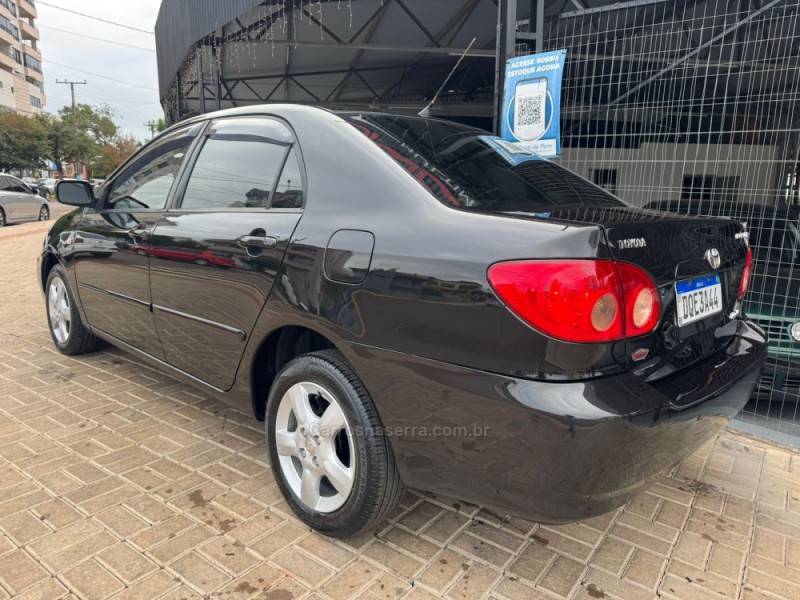 TOYOTA - COROLLA - 2005/2005 - Preta - R$ 39.990,00