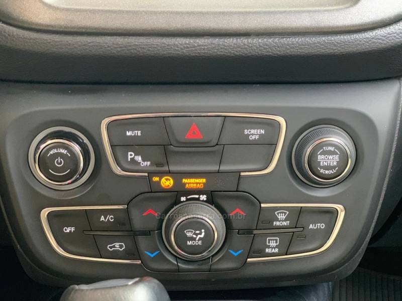 JEEP - COMPASS - 2017/2018 - Branca - R$ 91.990,00