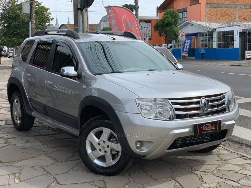 RENAULT - DUSTER - 2013/2014 - Prata - R$ 54.990,00