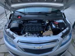 CHEVROLET - ONIX - 2012/2013 - Prata - R$ 44.990,00