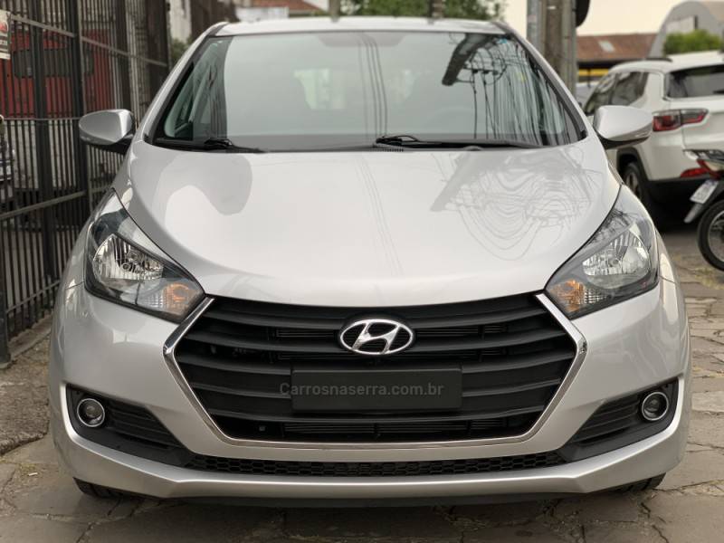 HYUNDAI - HB20 - 2015/2016 - Prata - R$ 74.990,00