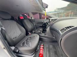 HYUNDAI - HB20 - 2013/2014 - Prata - R$ 45.990,00