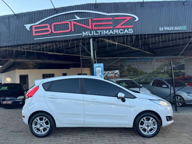 FORD - FIESTA - 2014/2014 - Branca - R$ 45.990,00