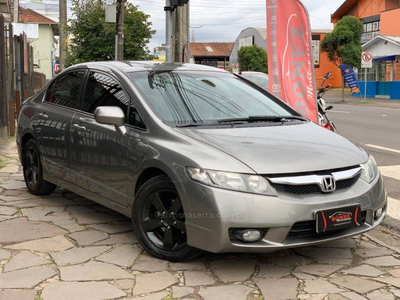 HONDA - CIVIC - 2008/2009 - Cinza - R$ 47.990,00