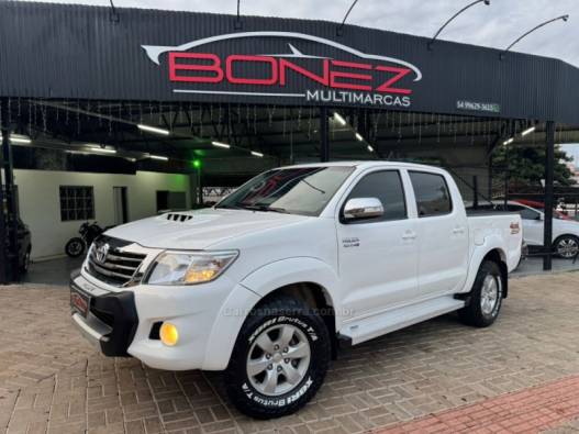 TOYOTA - HILUX - 2013/2013 - Branca - R$ 138.990,00