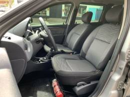 RENAULT - DUSTER - 2013/2014 - Prata - R$ 54.990,00