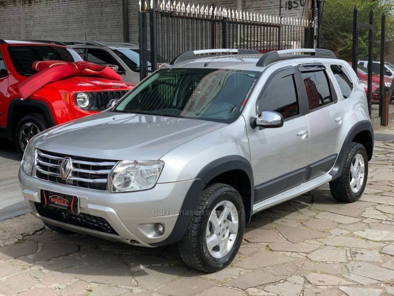 RENAULT - DUSTER - 2013/2014 - Prata - R$ 54.990,00
