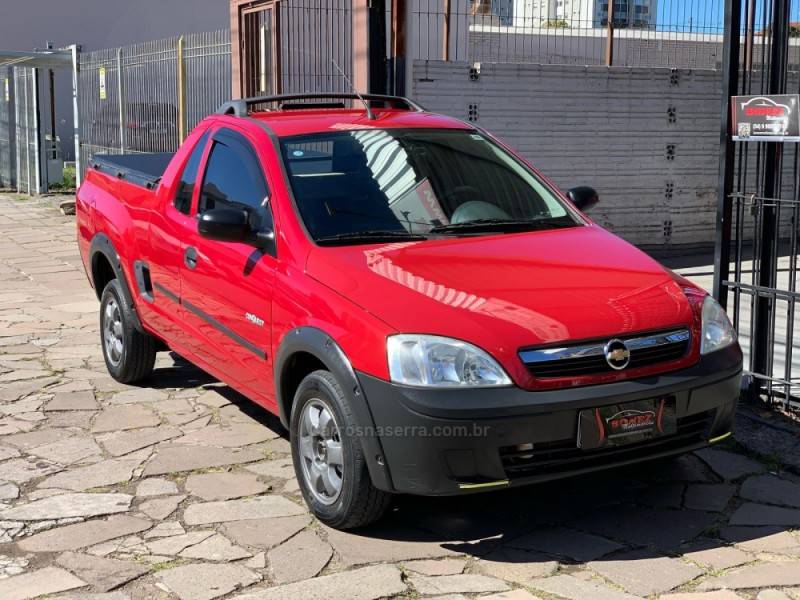 CHEVROLET - MONTANA - 2009/2010 - Vermelha - R$ 37.990,00