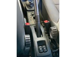 RENAULT - SANDERO - 2009/2010 - Prata - R$ 32.990,00