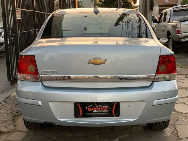 CHEVROLET - VECTRA - 2010/2011 - Prata - R$ 40.990,00