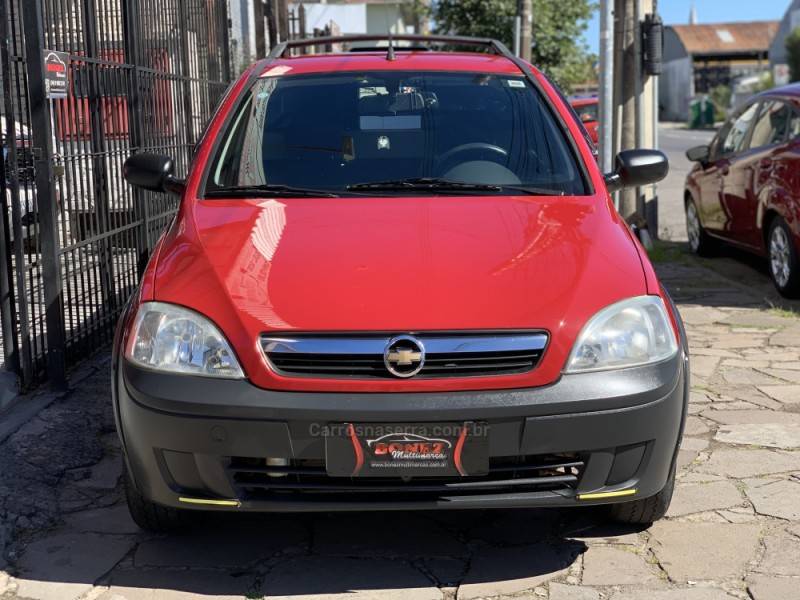 CHEVROLET - MONTANA - 2009/2010 - Vermelha - R$ 35.990,00