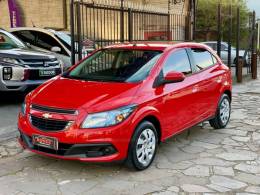 CHEVROLET - ONIX - 2014/2015 - Vermelha - R$ 49.990,00