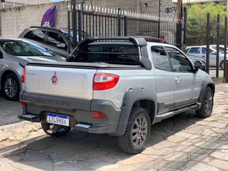 FIAT - STRADA - 2019/2020 - Prata - R$ 86.990,00