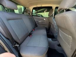 VOLKSWAGEN - FOX - 2009/2009 - Preta - R$ 33.990,00