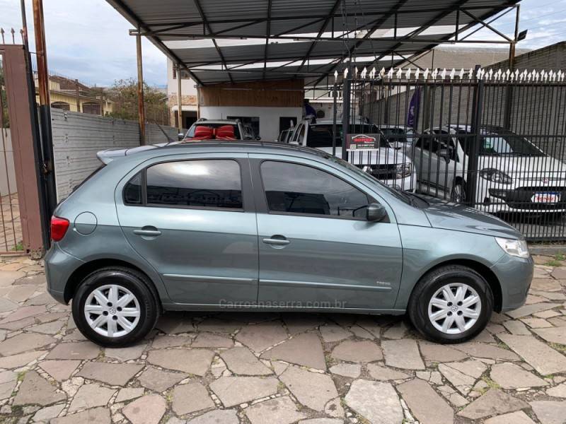 VOLKSWAGEN - GOL - 2010/2011 - Cinza - R$ 29.990,00