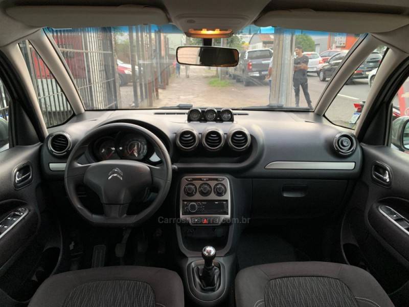 CITROËN - AIRCROSS - 2010/2011 - Prata - R$ 36.990,00