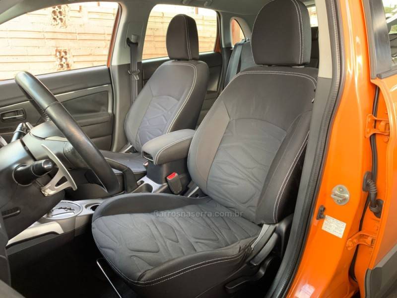 MITSUBISHI - ASX - 2015/2016 - Laranja - R$ 77.990,00