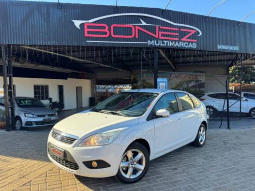 FORD - FOCUS - 2012/2012 - Branca - R$ 43.990,00