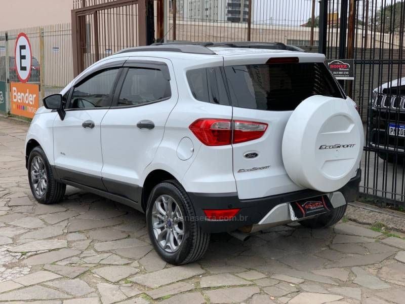 FORD - ECOSPORT - 2013/2014 - Branca - R$ 62.990,00