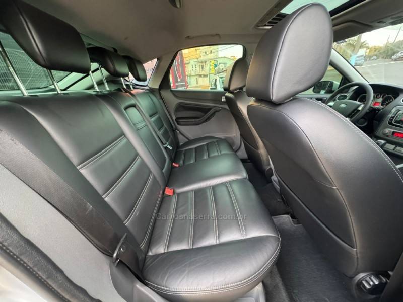 FORD - FOCUS - 2009/2009 - Prata - R$ 44.990,00