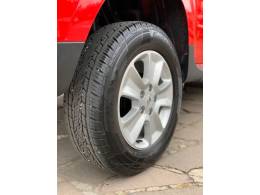 RENAULT - DUSTER - 2015/2016 - Vermelha - R$ 67.990,00