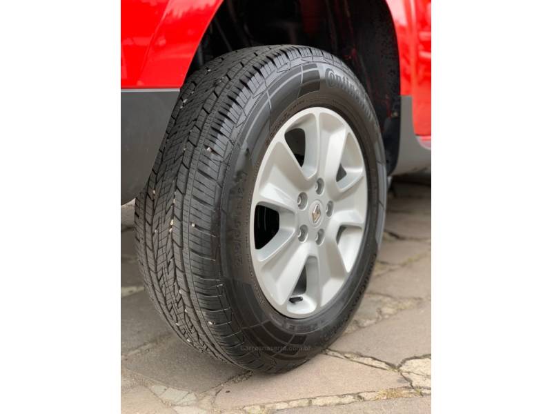 RENAULT - DUSTER - 2015/2016 - Vermelha - R$ 67.990,00