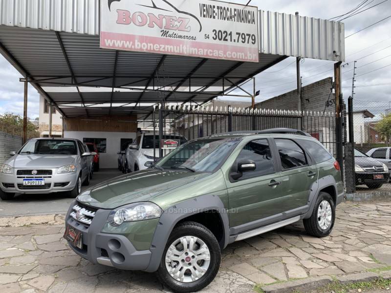 FIAT - PALIO - 2008/2009 - Verde - R$ 38.990,00