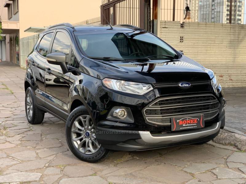 FORD - ECOSPORT - 2013/2014 - Preta - R$ 58.990,00