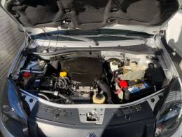 RENAULT - SANDERO - 2013/2014 - Prata - R$ 43.990,00