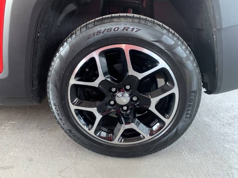 JEEP - RENEGADE - 2015/2016 - Vermelha - R$ 71.990,00