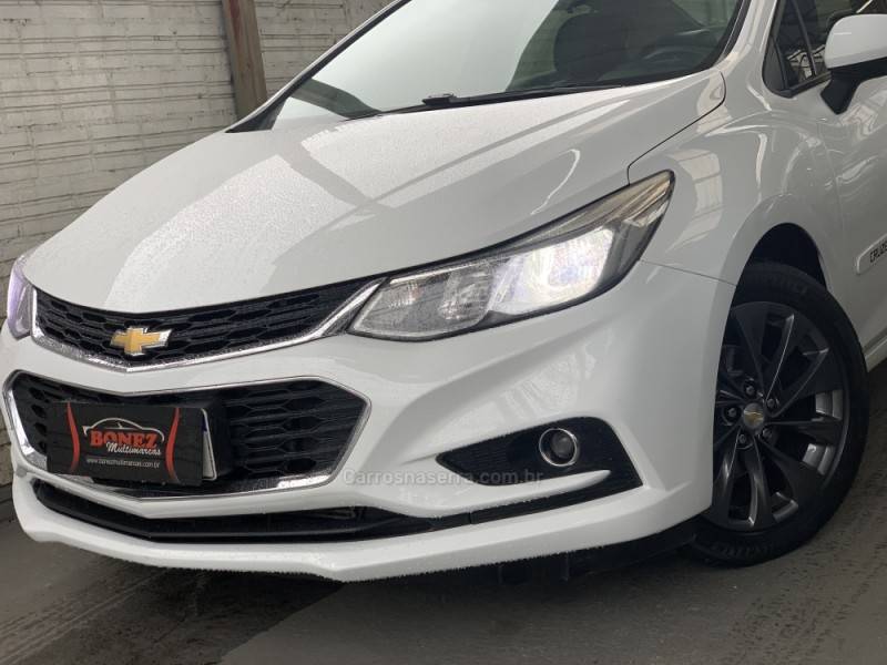 CHEVROLET - CRUZE - 2016/2017 - Branca - R$ 85.990,00