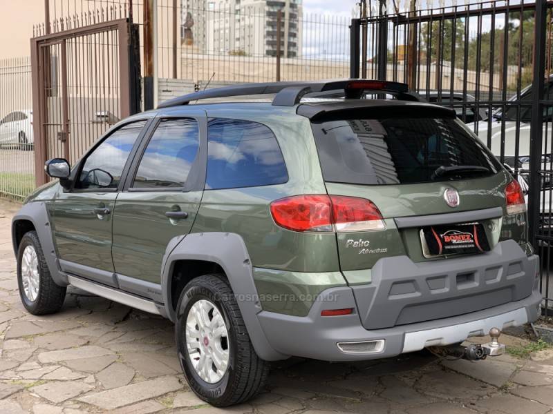 FIAT - PALIO - 2008/2009 - Verde - R$ 38.990,00