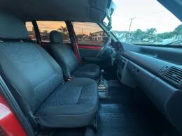 FIAT - UNO - 2009/2009 - Vermelha - R$ 26.990,00