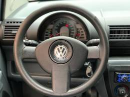 VOLKSWAGEN - FOX - 2005/2006 - Prata - R$ 26.990,00