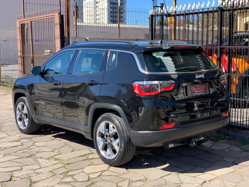 JEEP - COMPASS - 2016/2017 - Preta - R$ 94.990,00