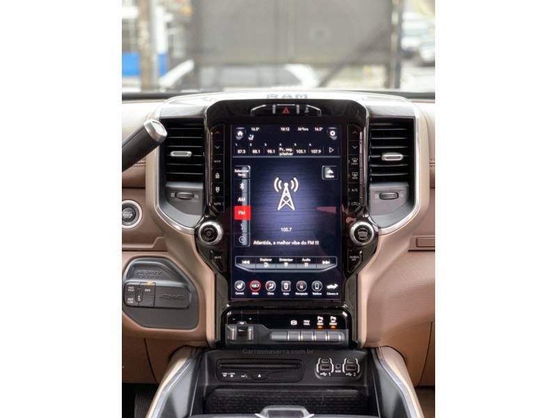 RAM - 2500 LARAMIE - 2018/2019 - Branca - R$ 329.990,00