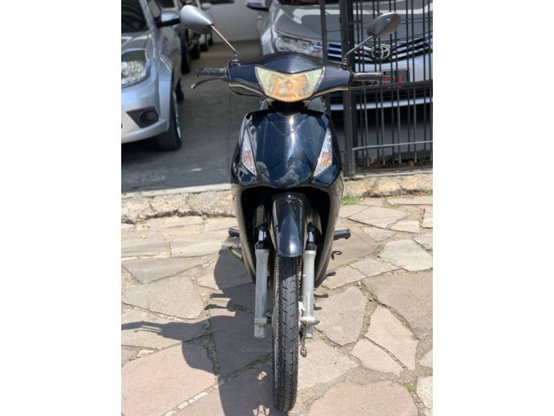 HONDA - BIZ 125 - 2009/2010 - Preta - R$ 9.990,00