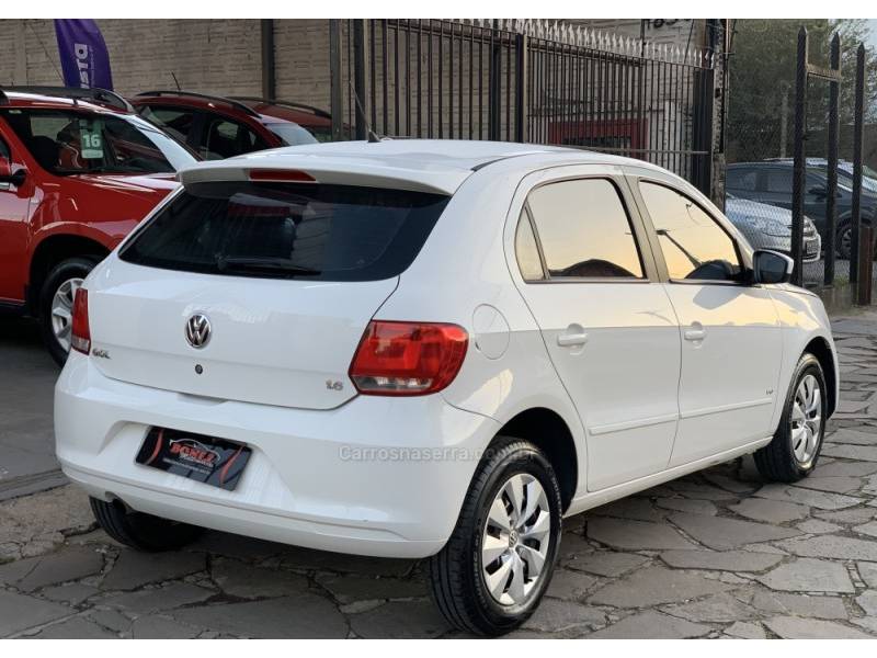 VOLKSWAGEN - GOL - 2012/2013 - Branca - R$ 39.990,00