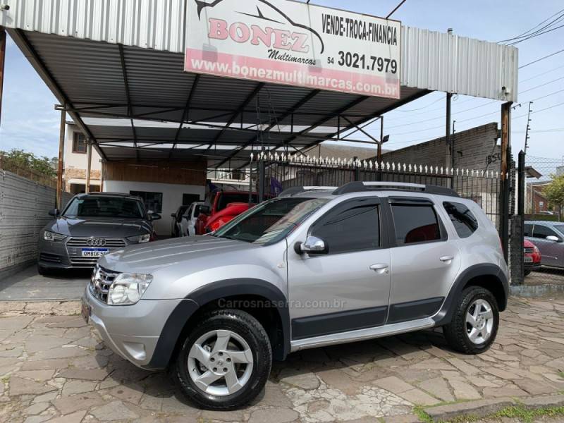 RENAULT - DUSTER - 2013/2014 - Prata - R$ 54.990,00