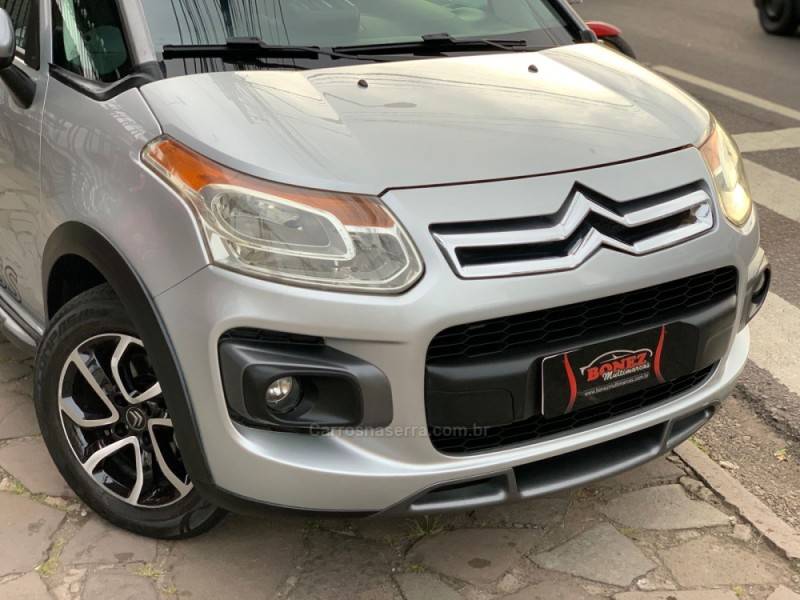 CITROËN - AIRCROSS - 2010/2011 - Prata - R$ 36.990,00