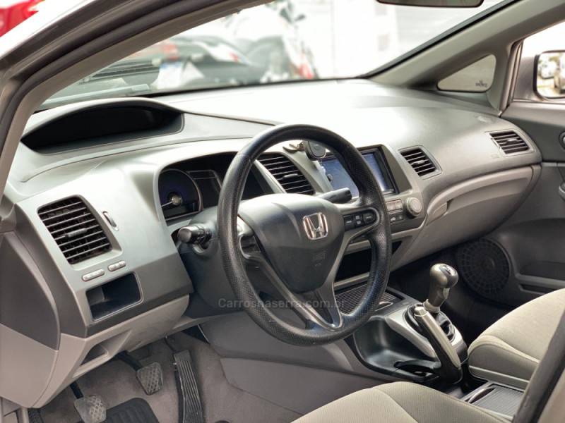 HONDA - CIVIC - 2008/2009 - Cinza - R$ 47.990,00