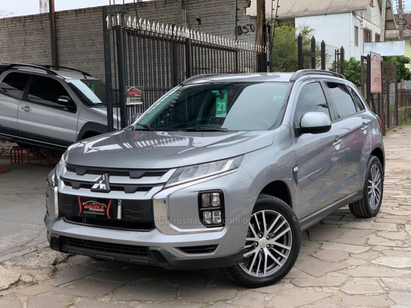 MITSUBISHI - OUTLANDER - 2020/2021 - Prata - R$ 115.990,00