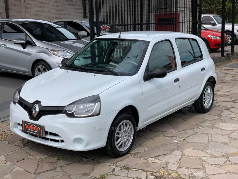 RENAULT - CLIO - 2014/2015 - Branca - R$ 35.990,00