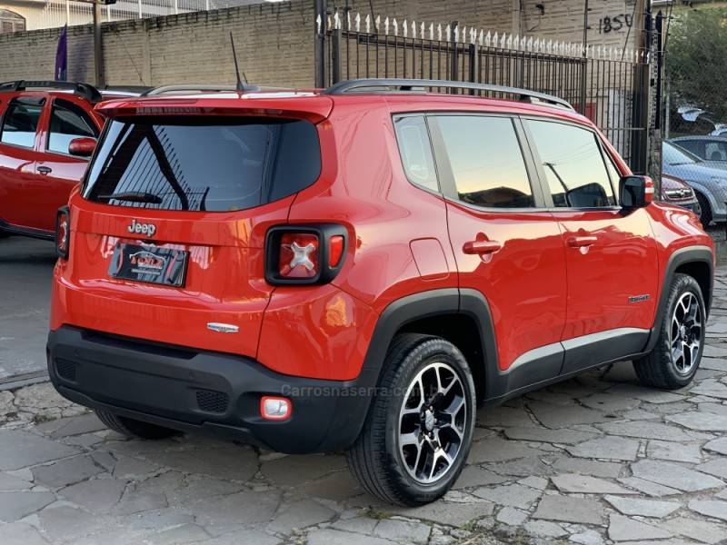 JEEP - RENEGADE - 2015/2016 - Vermelha - R$ 71.990,00