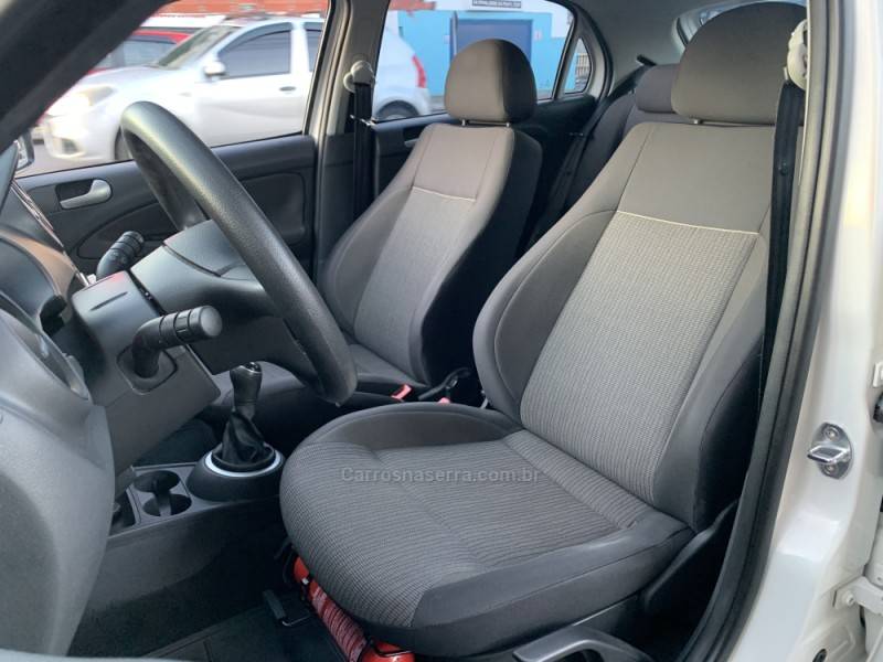 VOLKSWAGEN - GOL - 2012/2013 - Branca - R$ 39.990,00