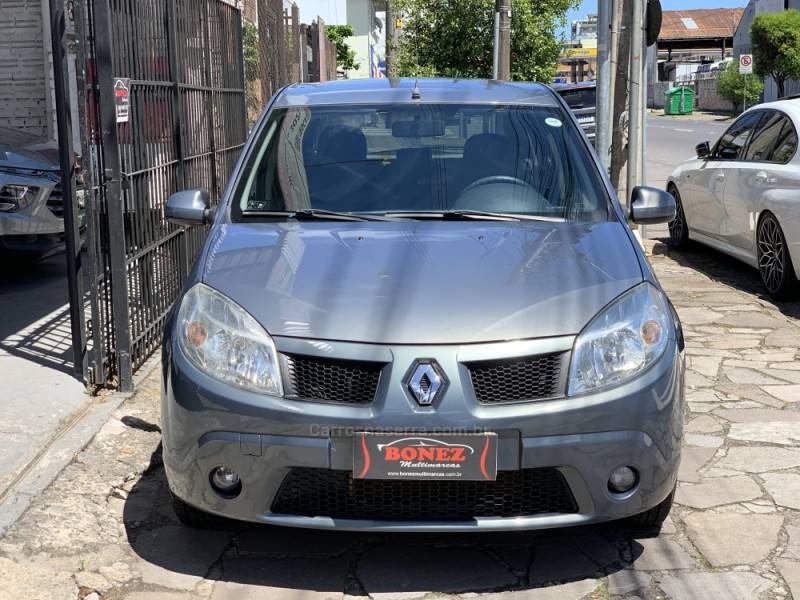 RENAULT - SANDERO - 2010/2011 - Cinza - R$ 32.990,00