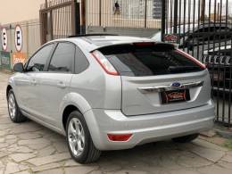 FORD - FOCUS - 2012/2013 - Prata - R$ 56.990,00