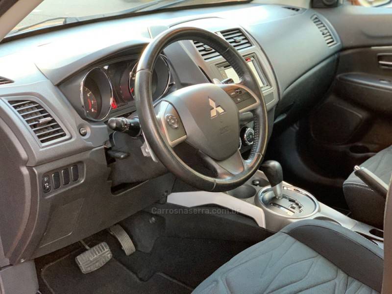 MITSUBISHI - ASX - 2015/2016 - Laranja - R$ 77.990,00